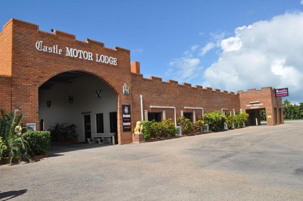 Castle Motor Lodge Боуэн Экстерьер фото